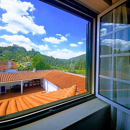 Modern With Private Pool In Ferreira do Zezere
